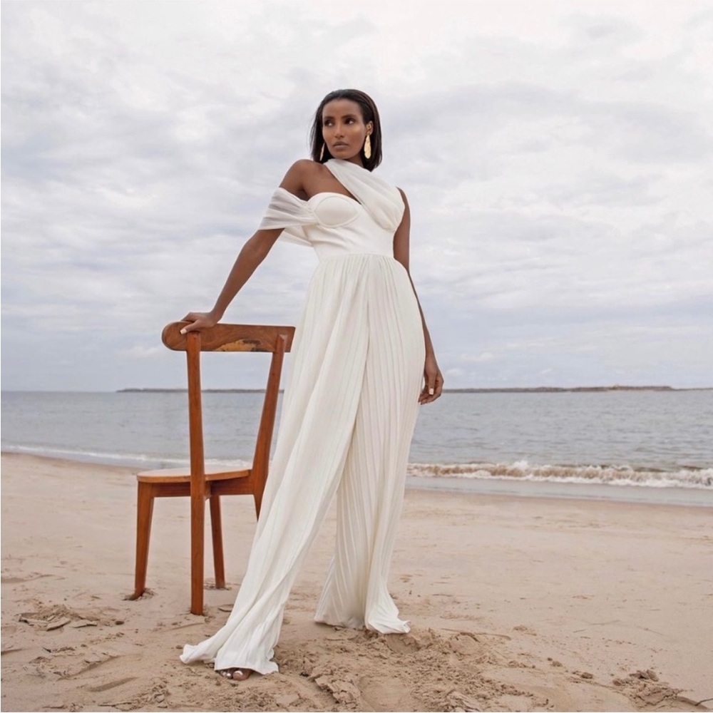 Wedding Bridal Jumpsuit: Elegant White One-Shoulder Jumpsuit with Corset